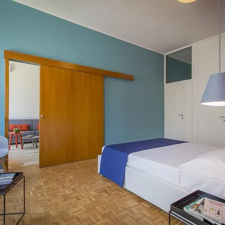 Dreams Residenza Corso Magenta アパートホテル 2*