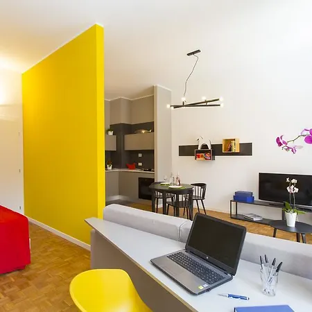 Dreams Residenza Corso Magenta アパートホテル 2*