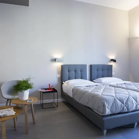 Dreams Residenza Corso Magenta 2* Милан